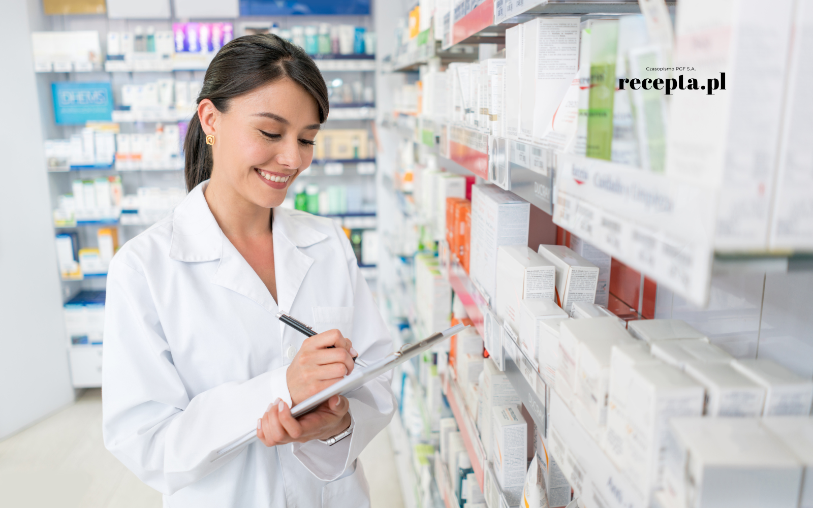 Kobieta w aptece